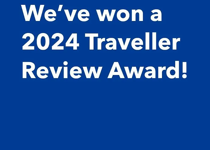 Paunovi Cardaci Sa Garaznim Mestom Apartament *